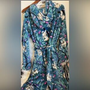 Vera Bradley sloth housecoat